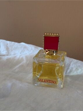 Valentino Voce Viva Eau de Parfum with Mandarin & Orange Blossom